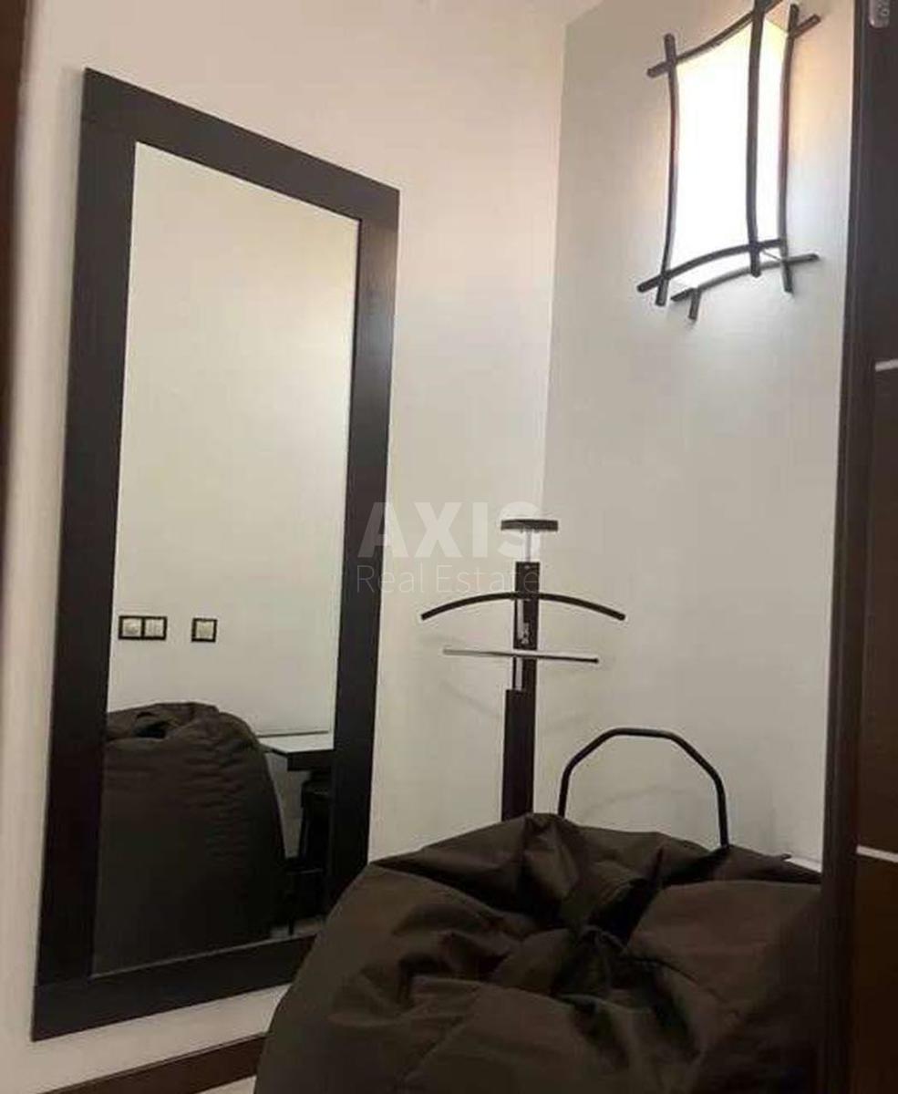 3k apartment vul. Strokacha Tymofija 76