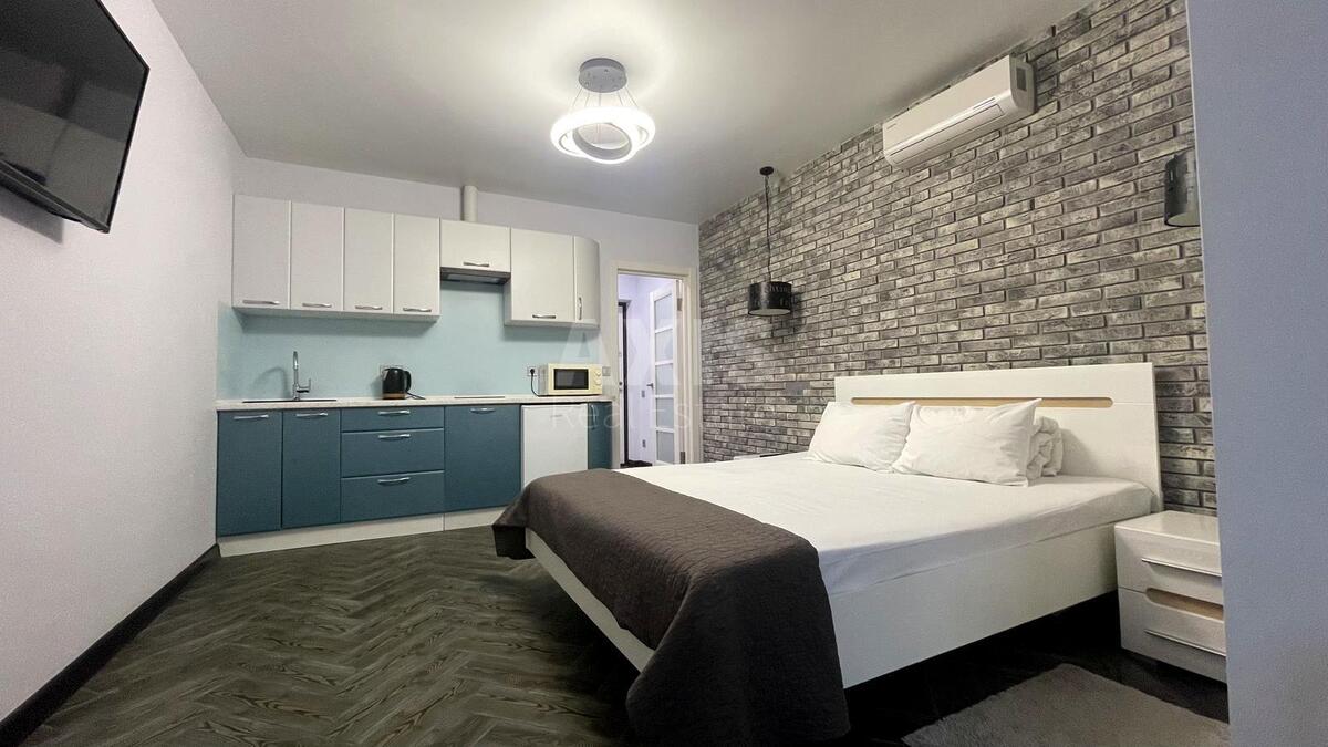 1k apartment vul. Glybochyc'ka 17