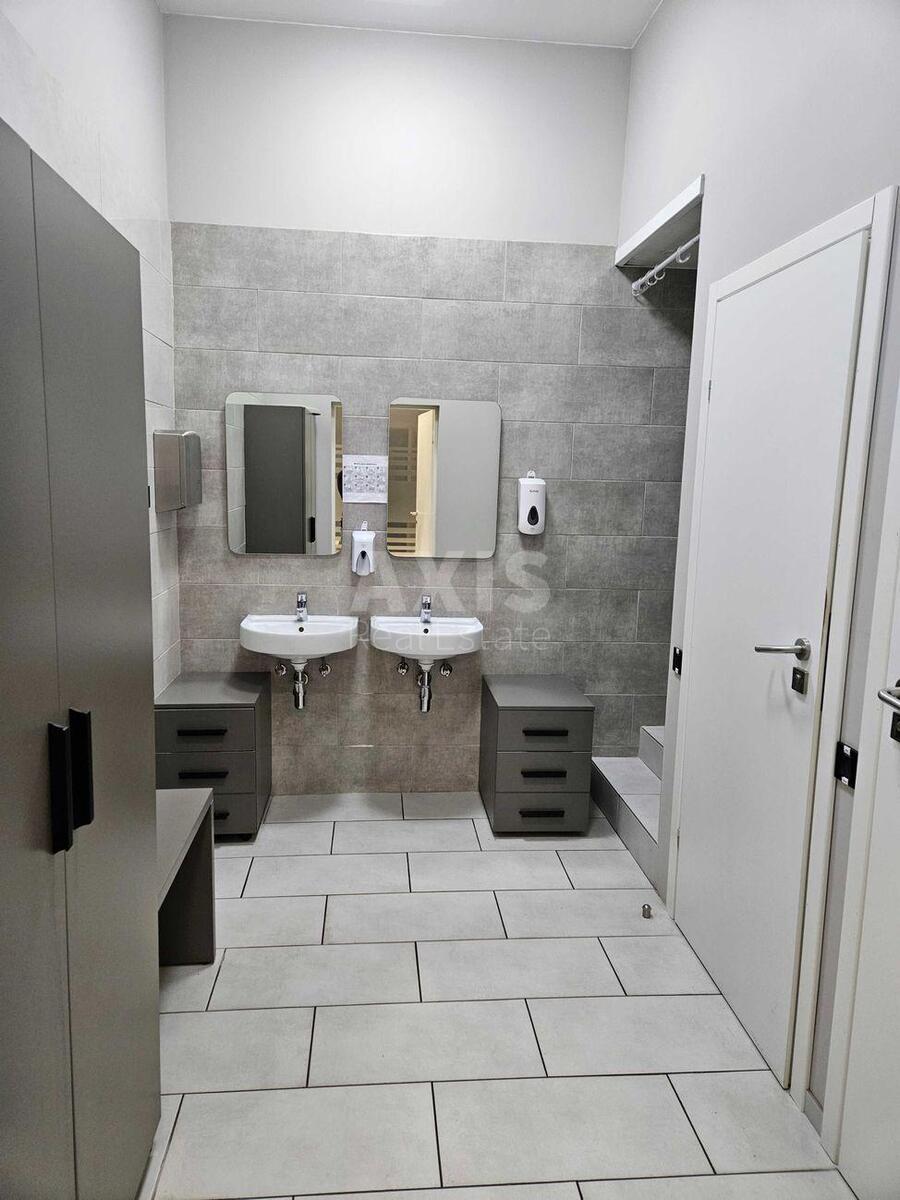 Office vul. Borshhagivs'ka 154, 387m2587095