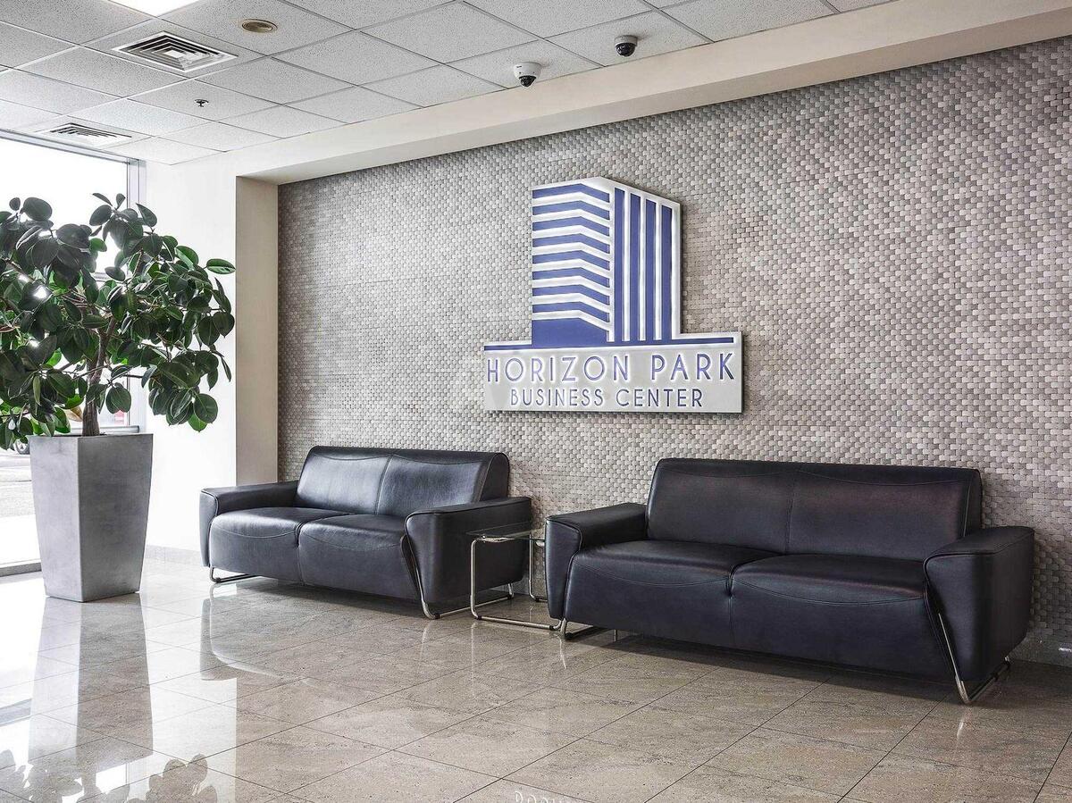 Office vul. Amosova Mykoly 12, 1400m2588151