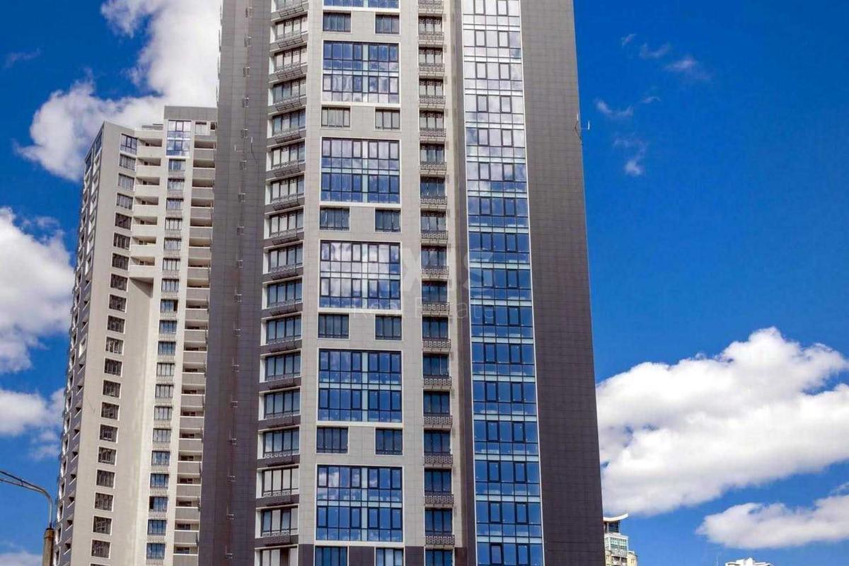 2k apartment vul. Dragomyrova Myhajla 14а