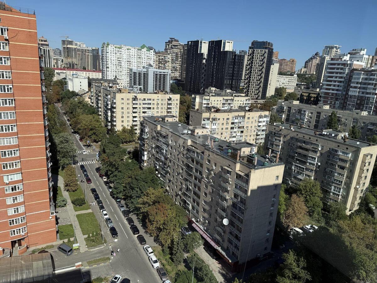 4к квартира ул. Предславинская 405896315