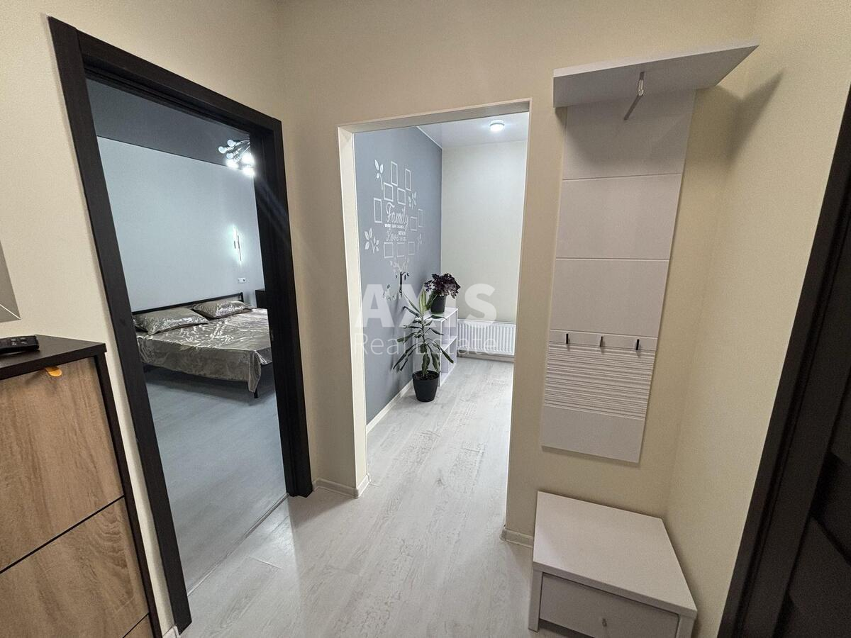 1k apartment pr-t Povitryanykh Syl 56630199