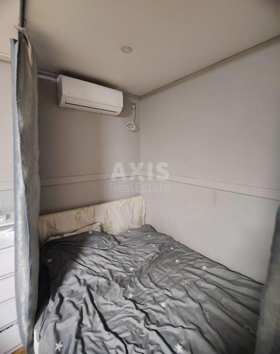 1k apartment vul. Praz'ka 22А3