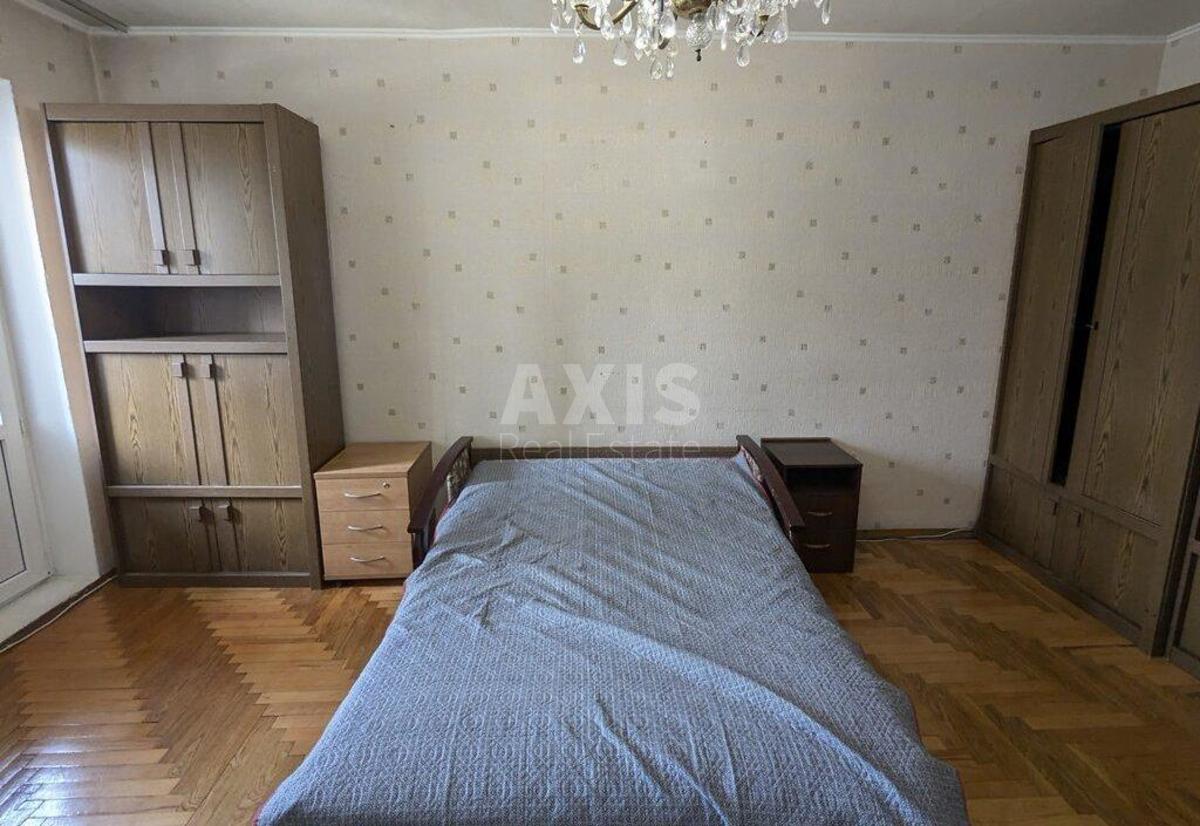 1k apartment pr-t Geroi'v Stalingrada 370