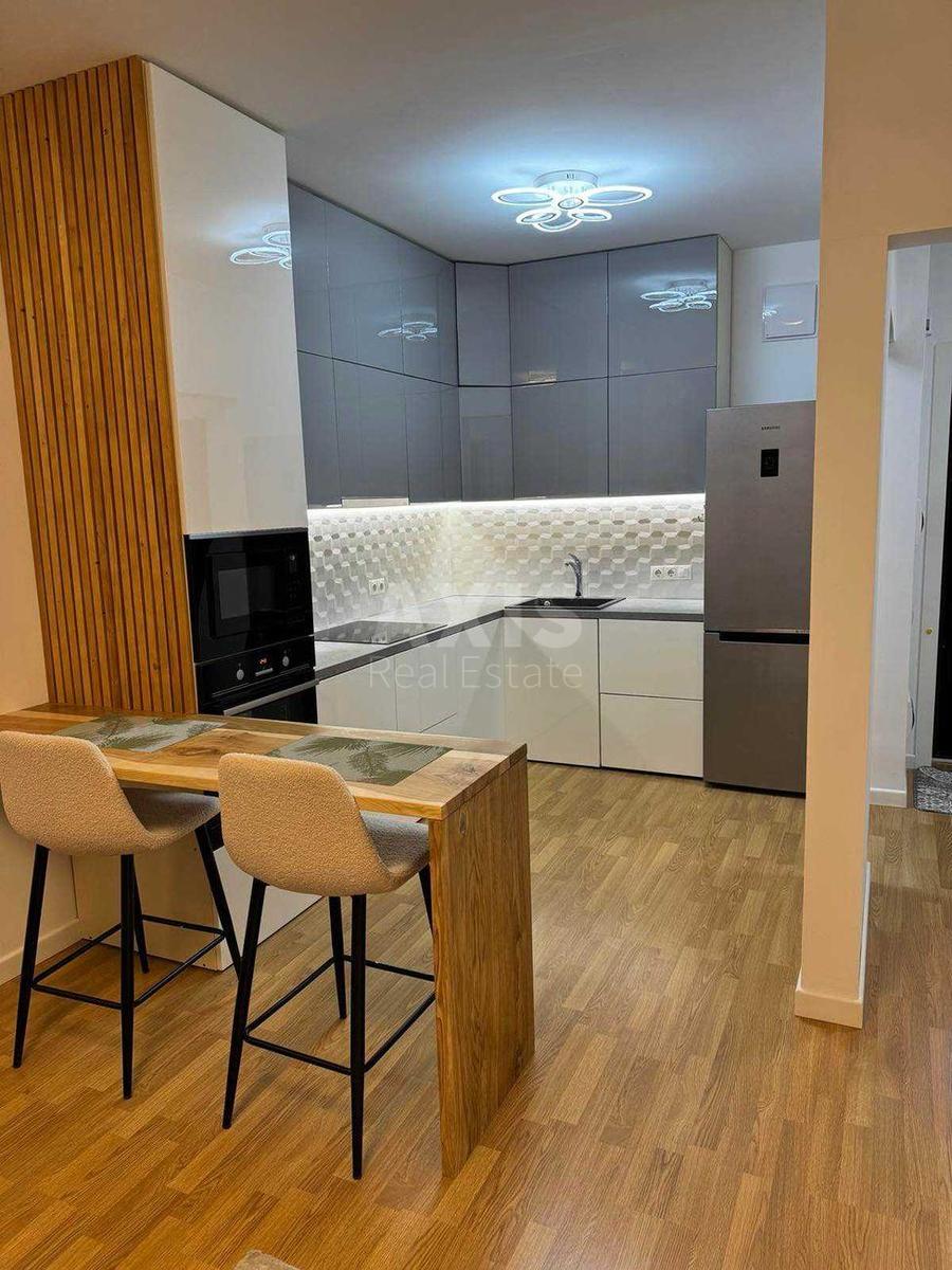 2k apartment vul. Zarichna 10