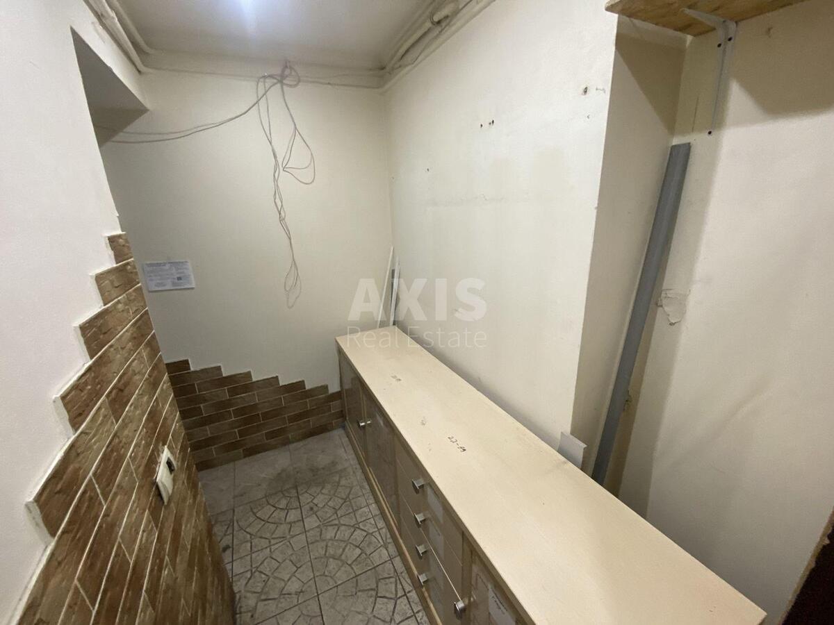 Office vul. Olenivs'ka 16, 85m28