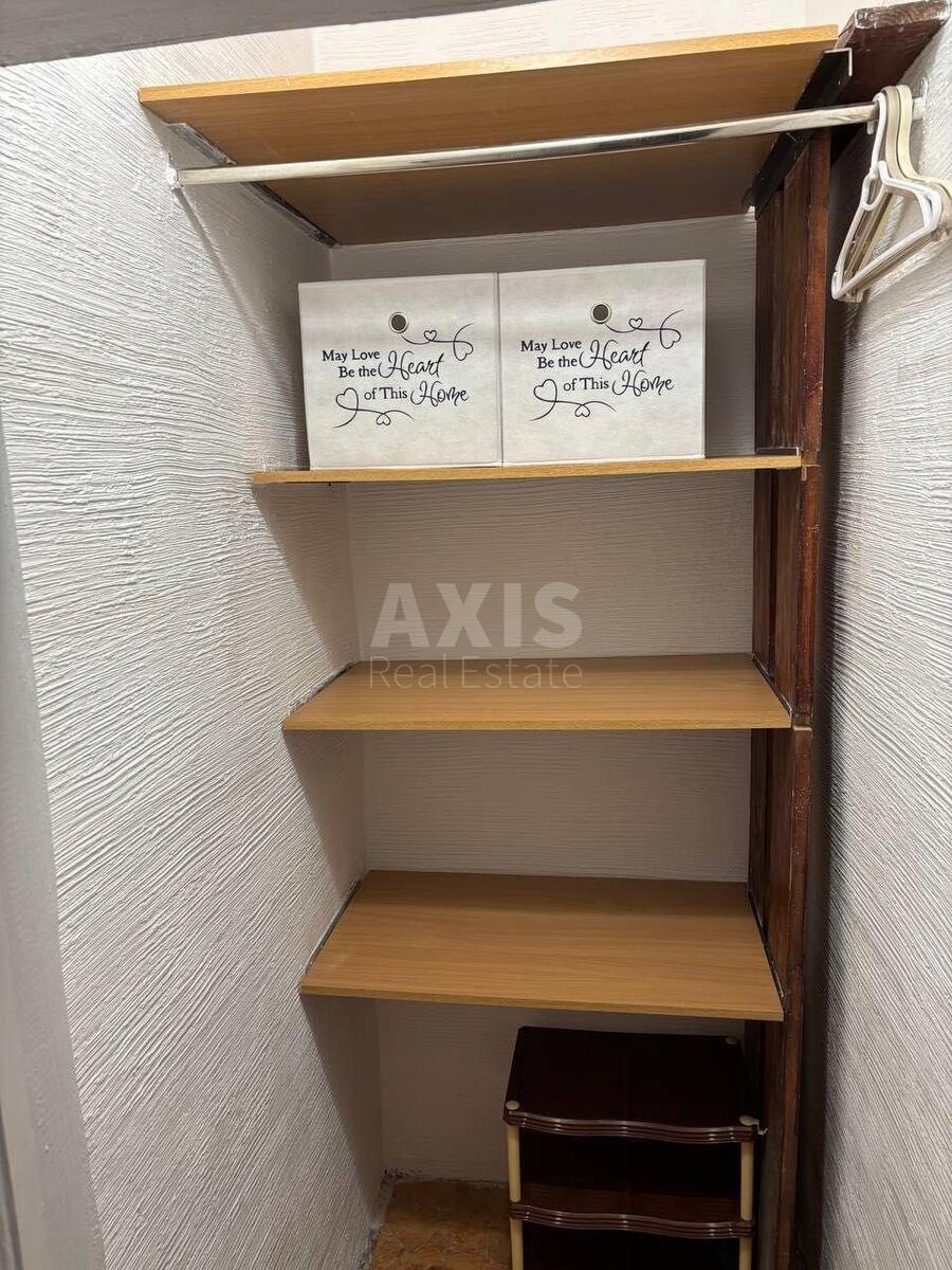 1k apartment vul. Volodymyrs'ka 82614203