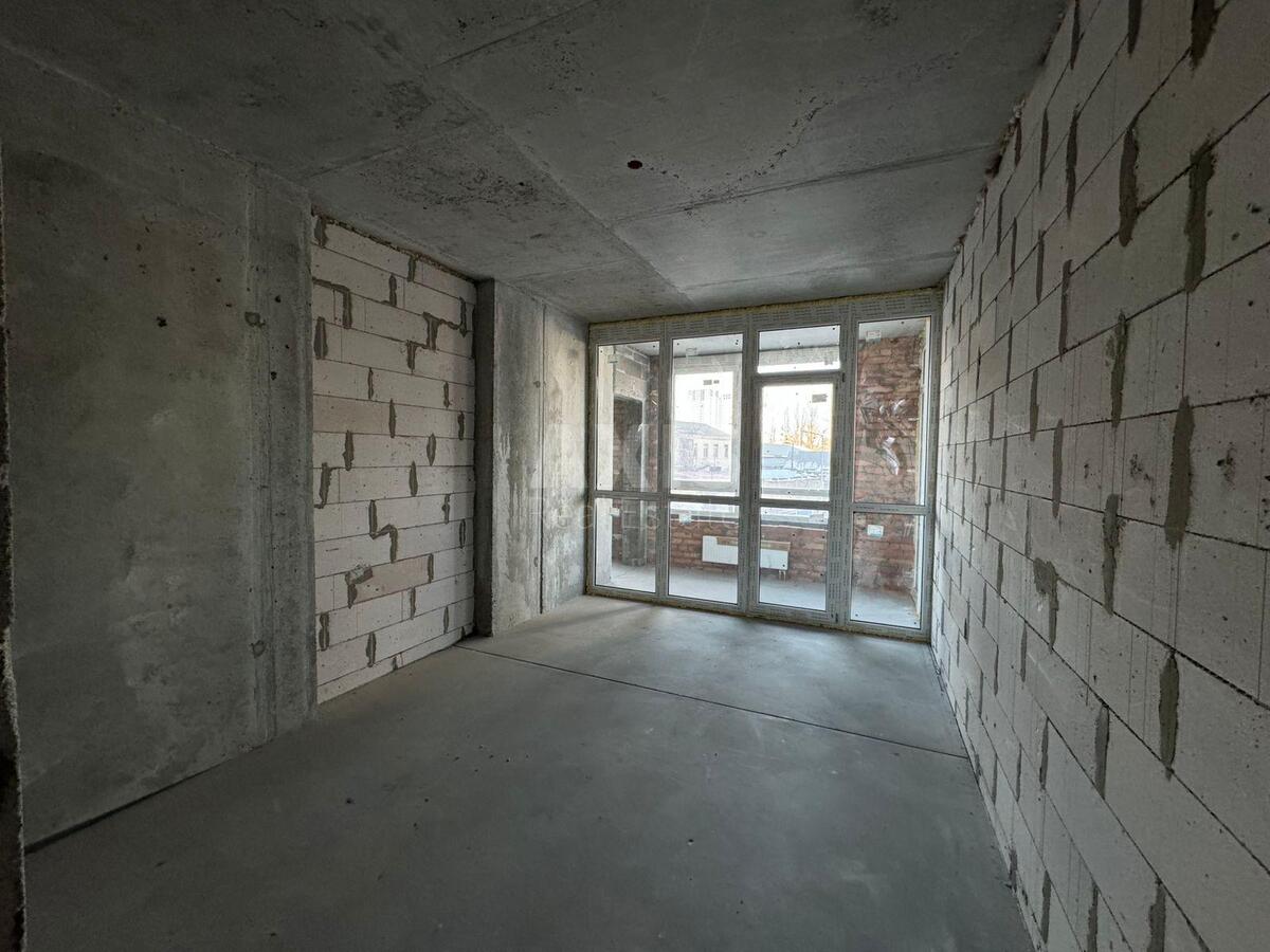 2k apartment nab. Dniprovs'ka 13