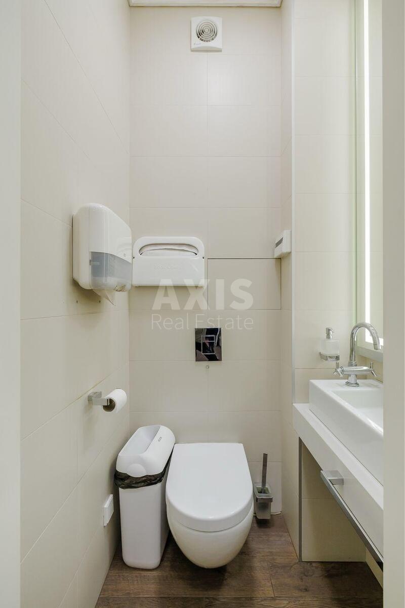 Office vul. Evgena Chykalenko 33, 110m26095212