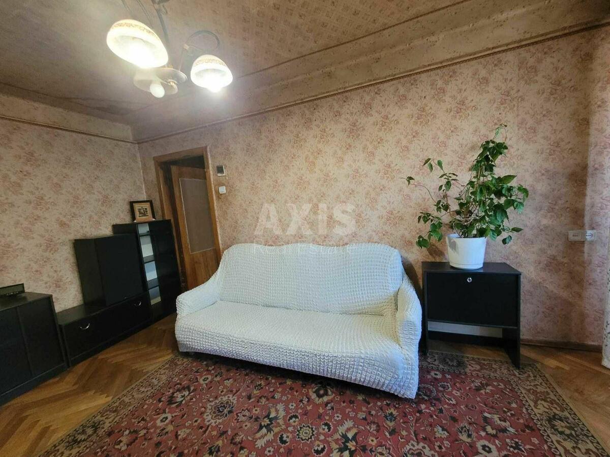 2k apartment pr-t Vidradnyj 18Б0
