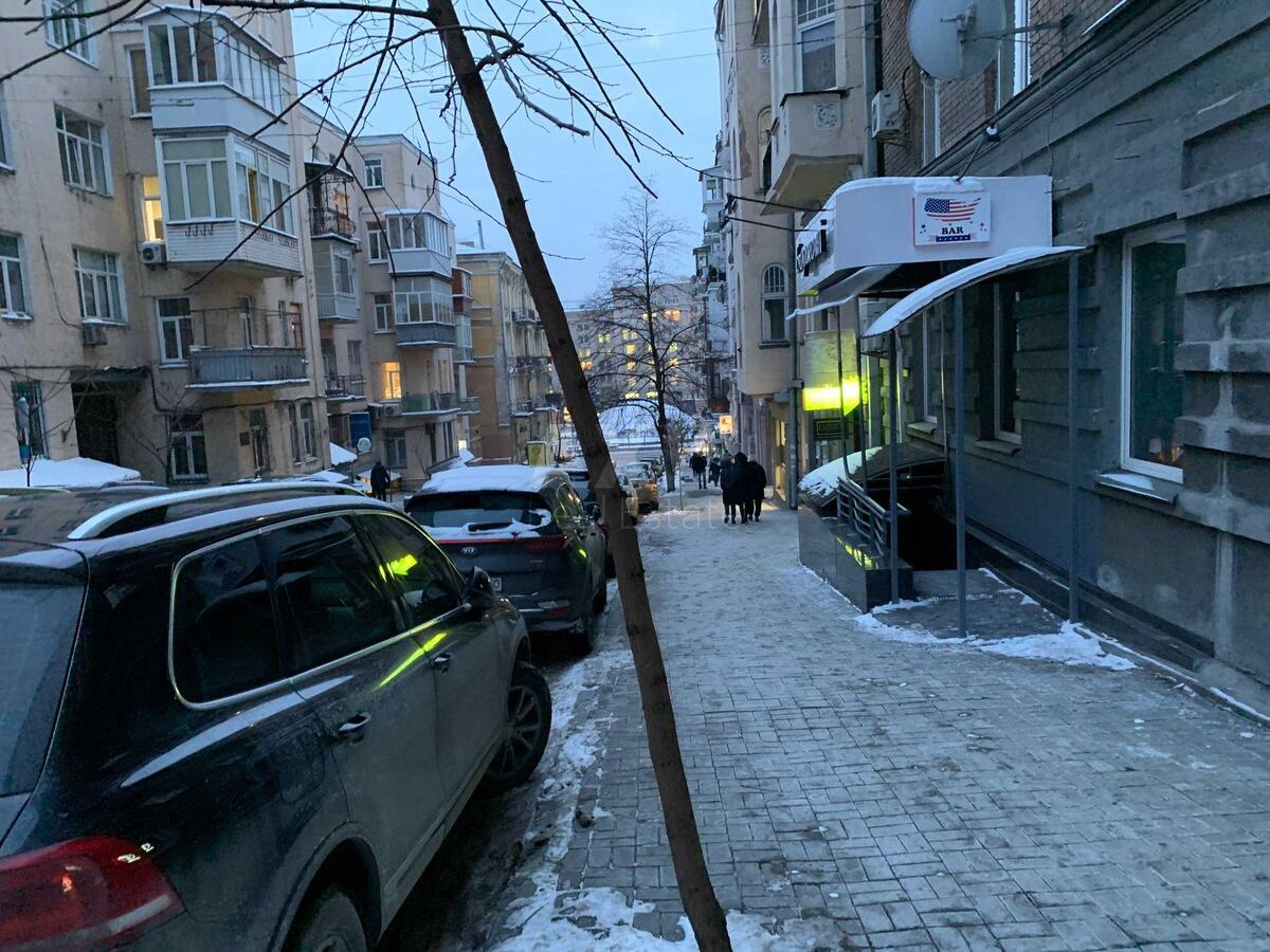 Объект торговли ул. Костельная 11, 169м20