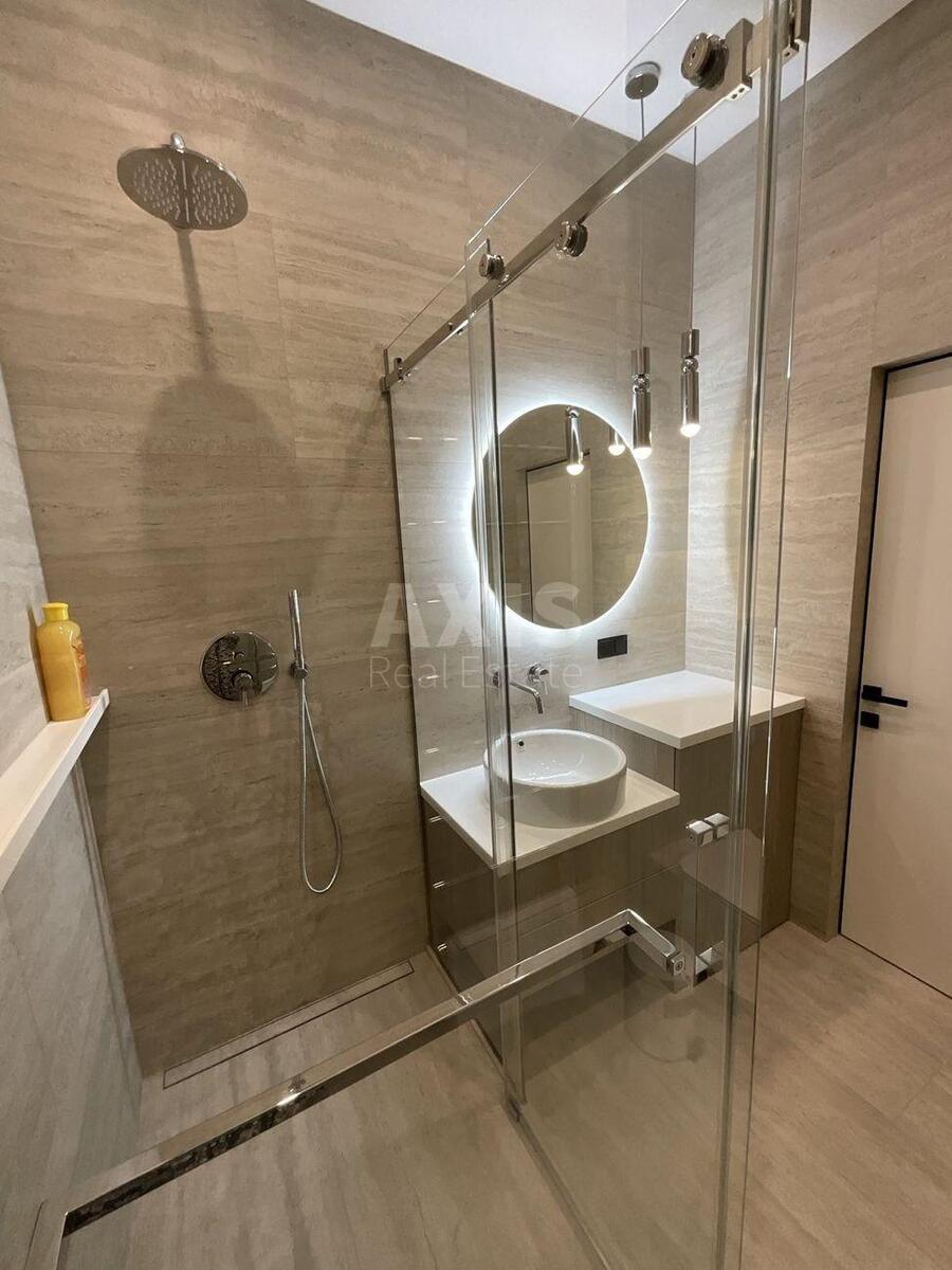 1k apartment pr-t Berestejskij 11Б615716