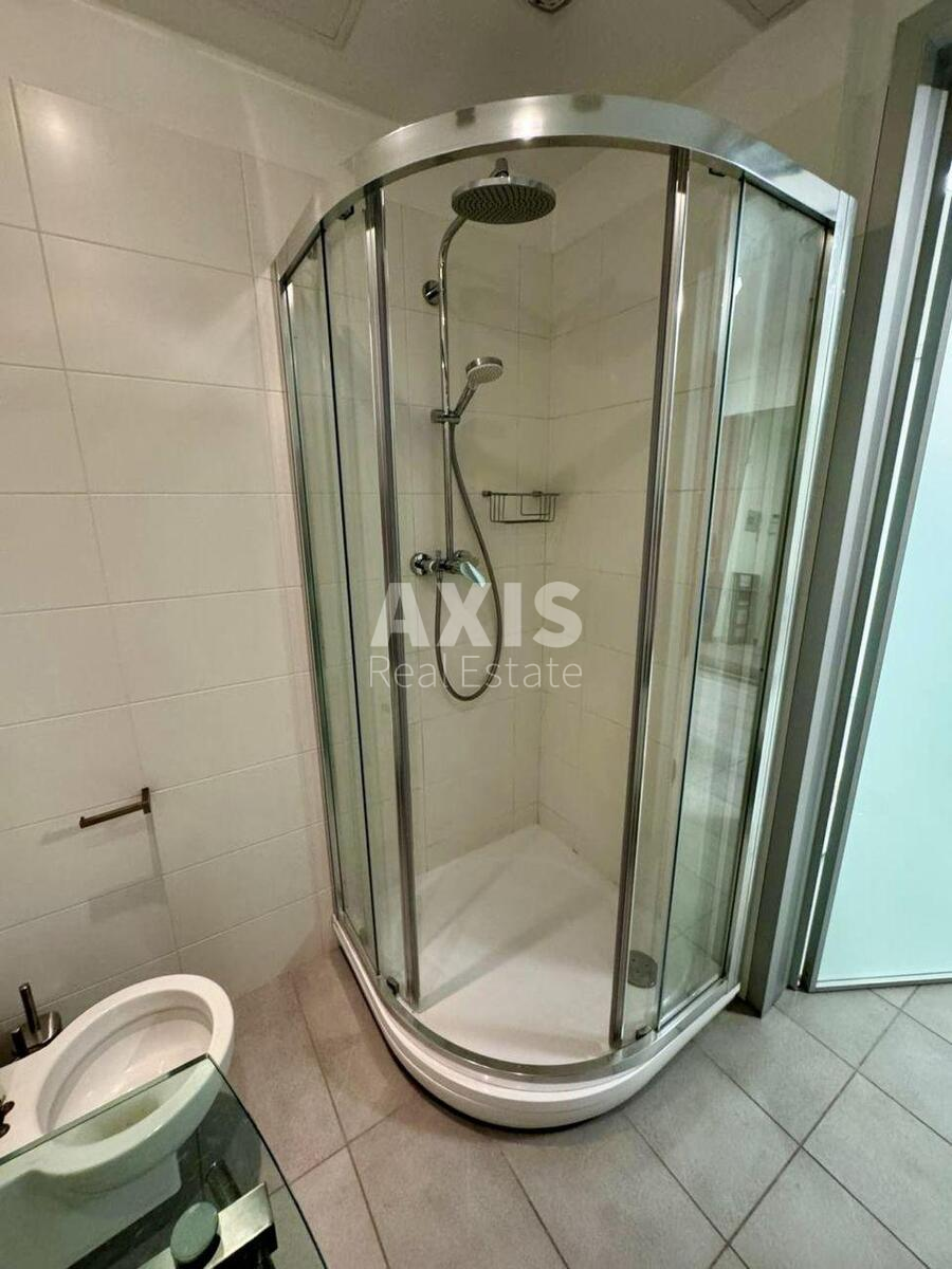3k apartment vul. Nazarivs'ka 1110
