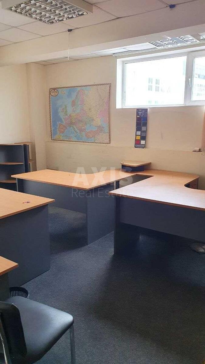 Office vul. Kyrylivs'ka 160А, 150m2568840
