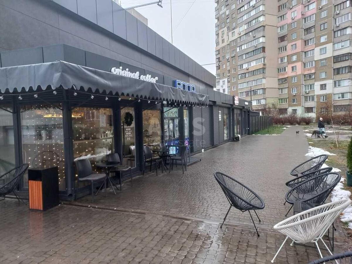 Trade object vul. Bal'zaka Onore de 85, 21m2613280