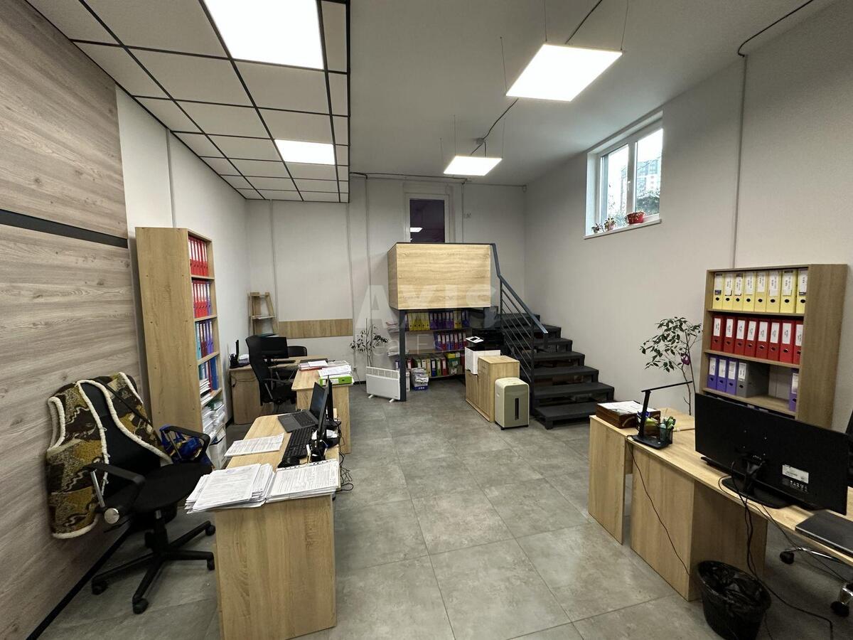 Office vul. Praktychna 2, 105m20