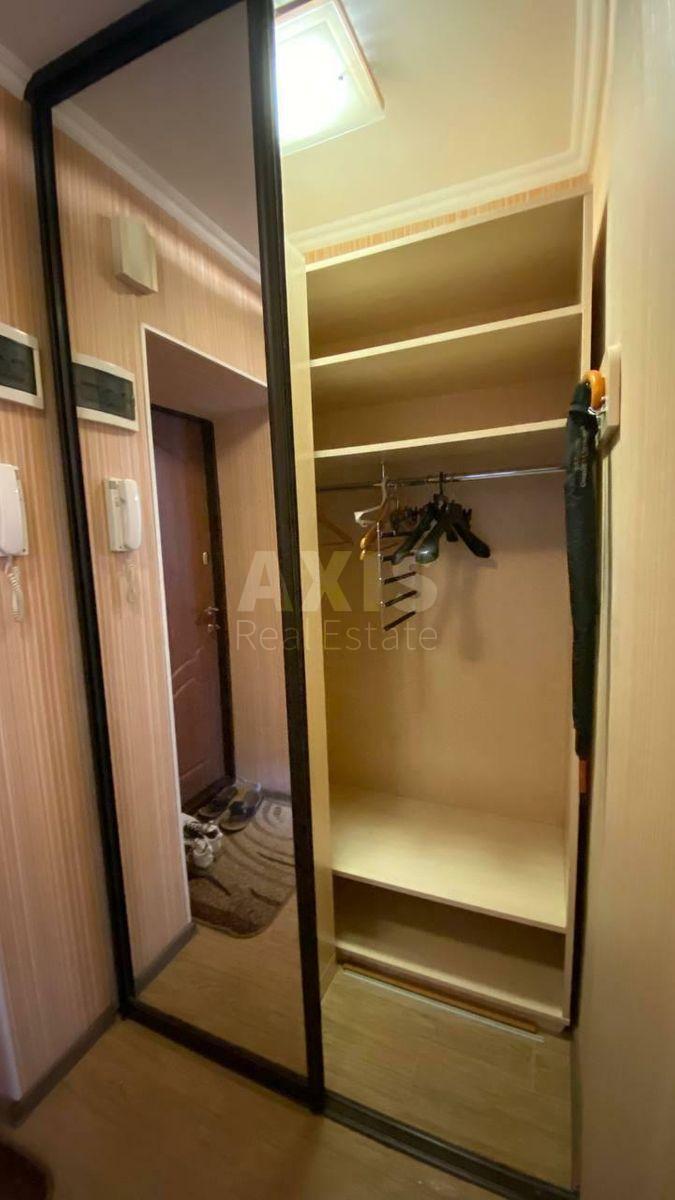 1k apartment vul. Hohlovyh Sim'i' 17