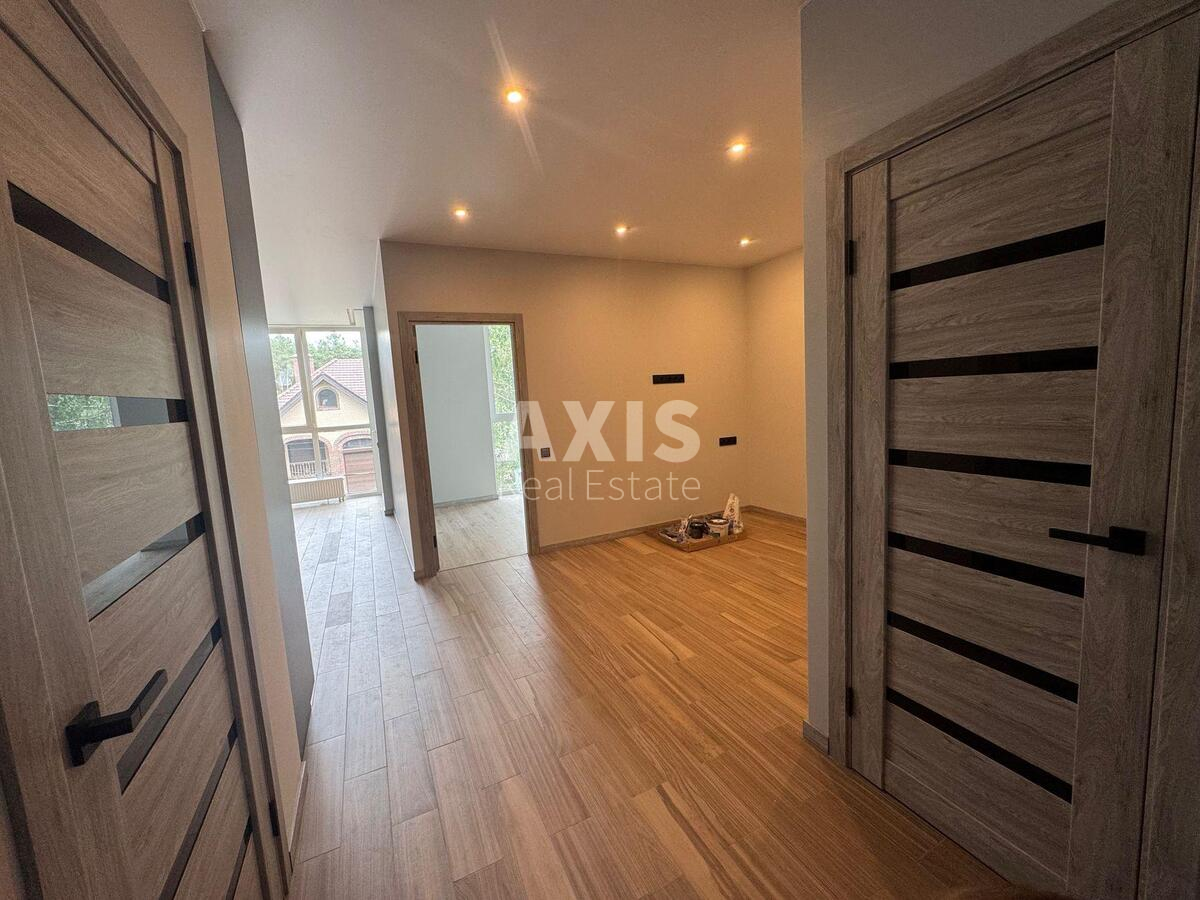 1k apartment vul. Radystiv 4010