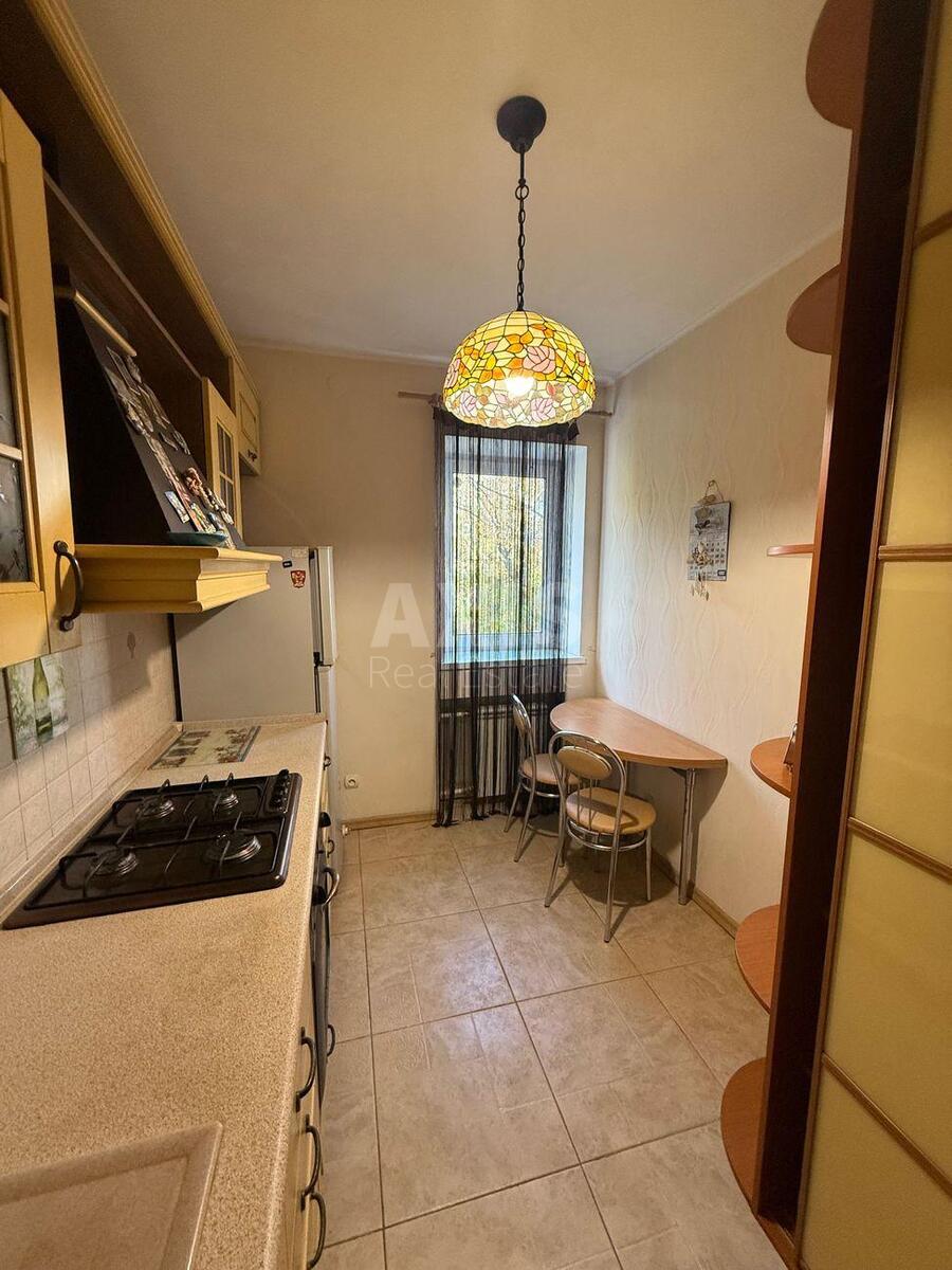 2k apartment vul. Horyva 33603040