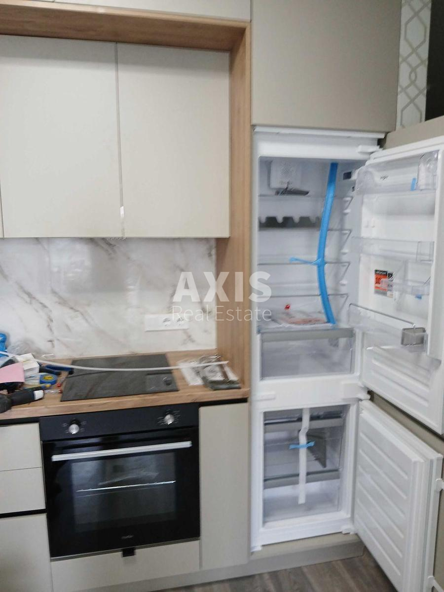 1к квартира вул. Родини Крістерів 20