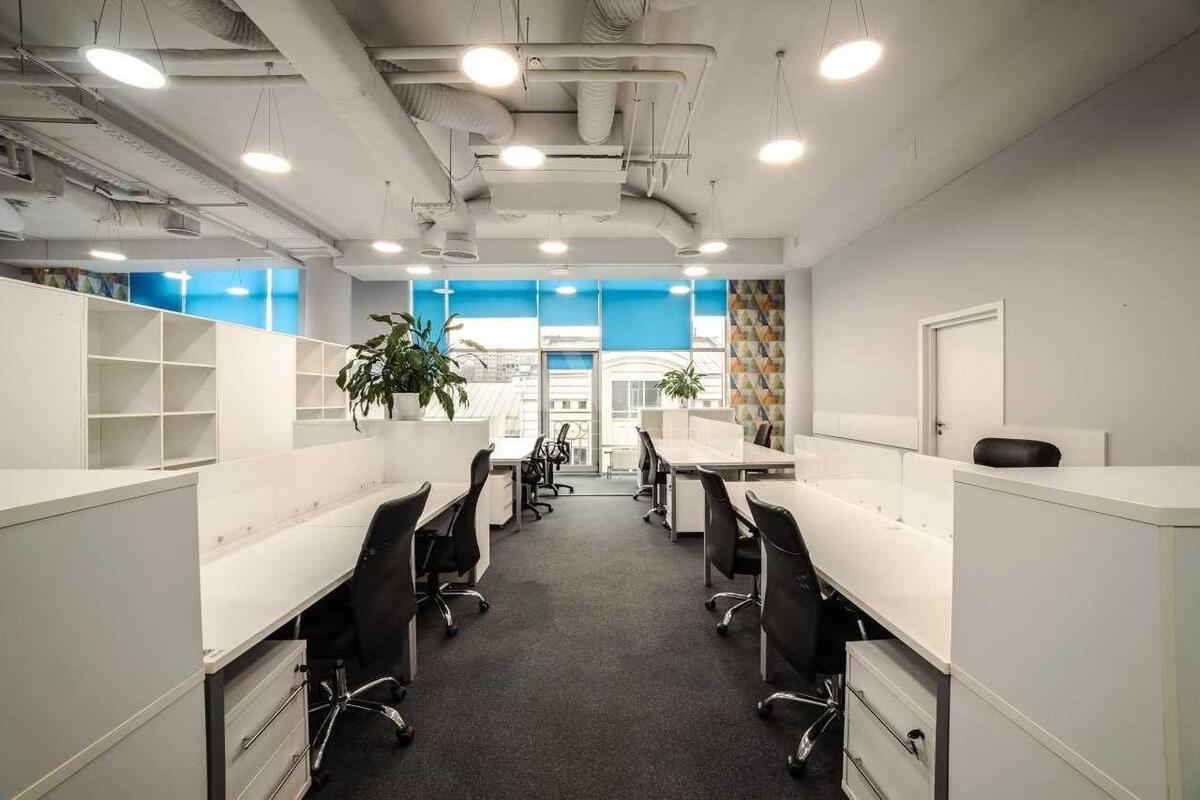 Office vul. Gajdara 58/10, 554m20