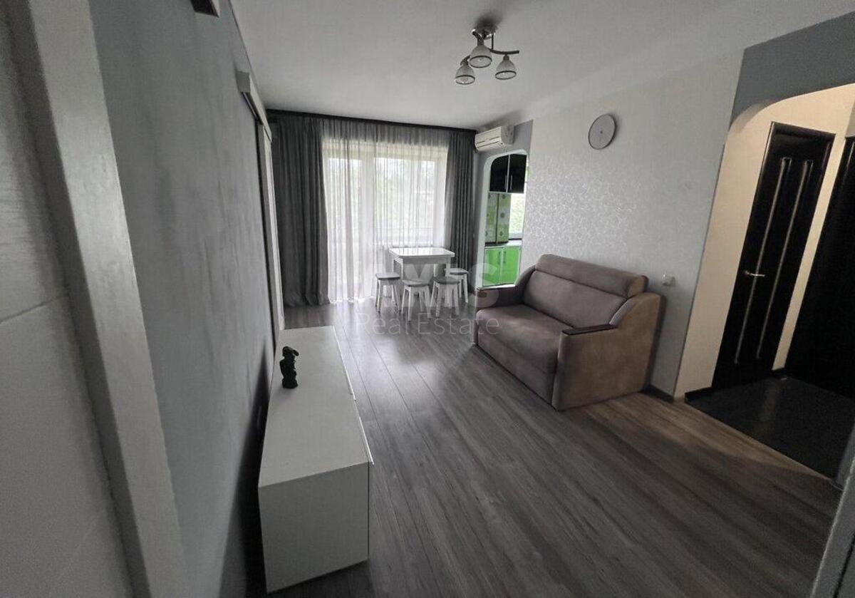 2k apartment vul. Krasnova Mykoly 82