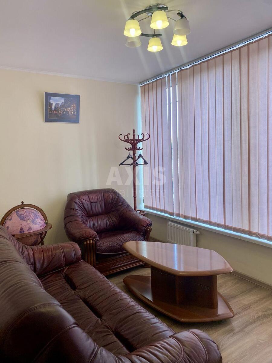 Office pr-t Lobanovs'kogo 150, 195m2596912