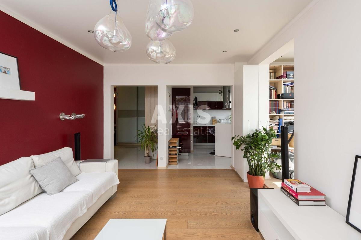 2k apartment vul. Kahovs'ka 13Б409022