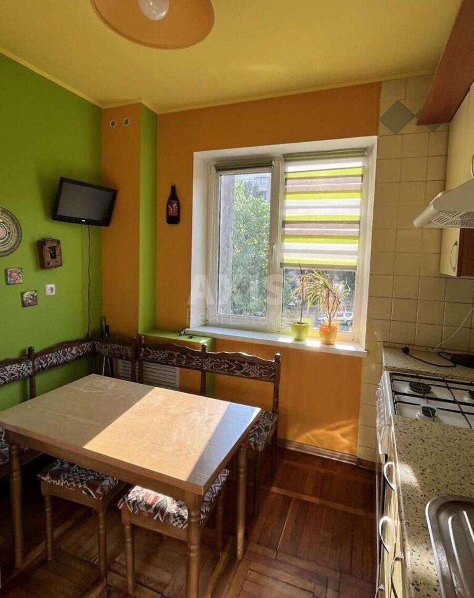 3k apartment vul. Grygorovycha-Bars'kogo 71