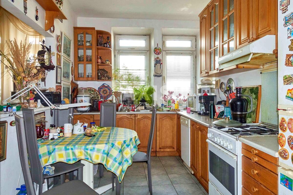 3k apartment vul. Zhyljans'ka 68