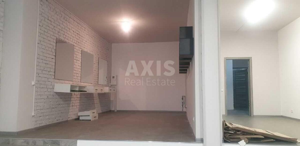 Trade object vul. Dragomyrova Myhajla 14А, 100m22