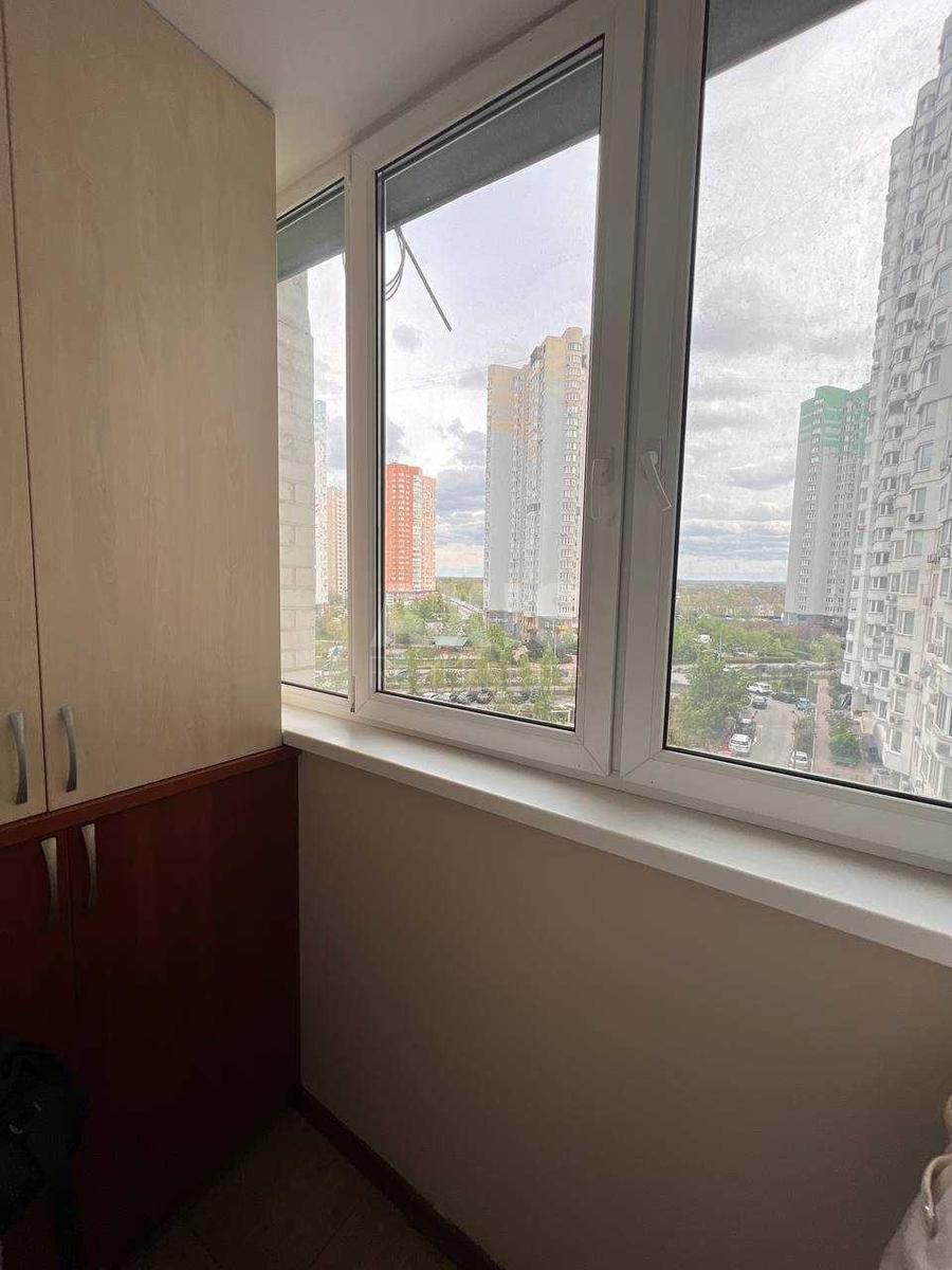 1k apartment pr-t Bazhana Mykoly 128