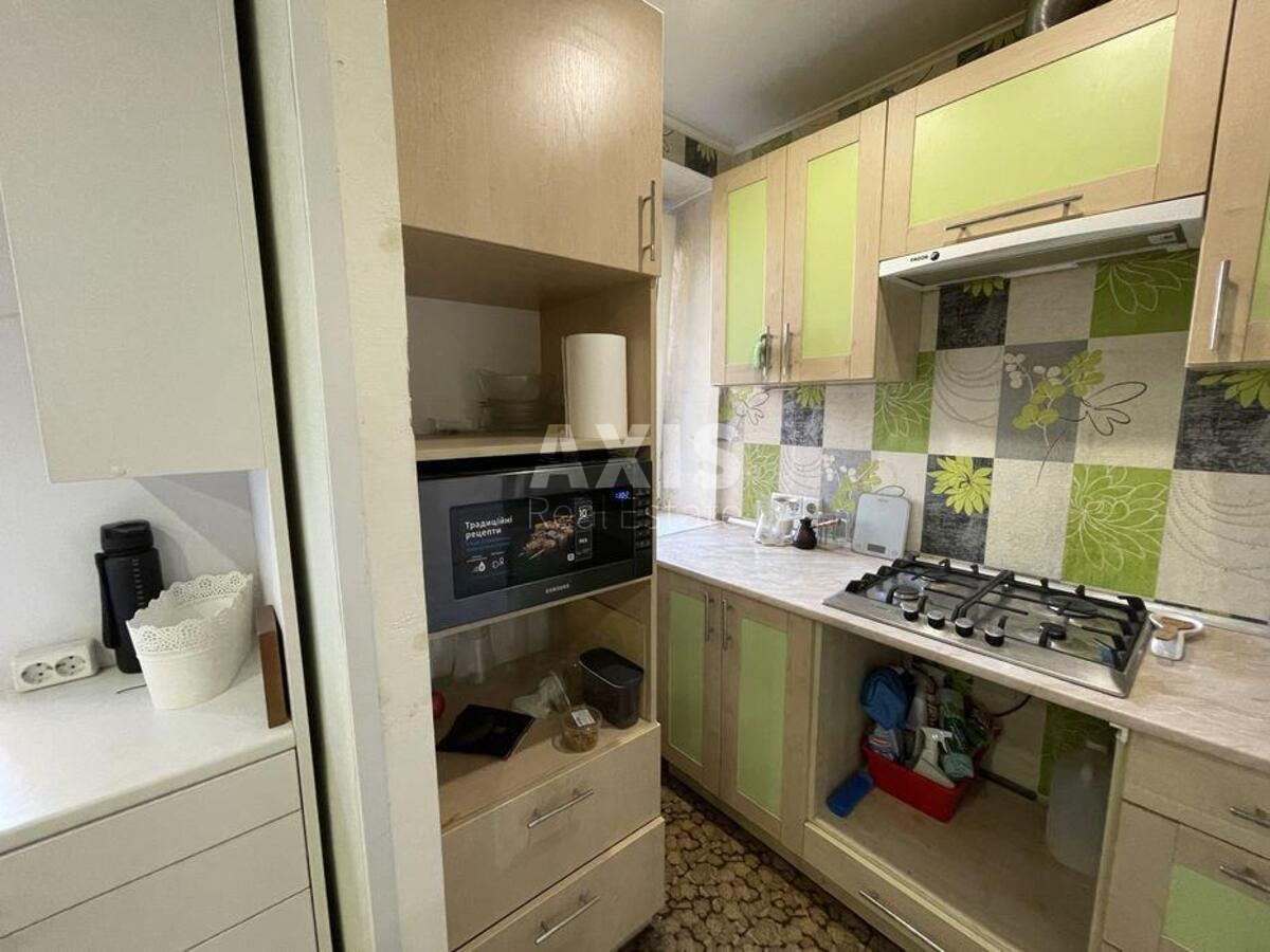 1k apartment vul. Korol'ova Akademika 10в5