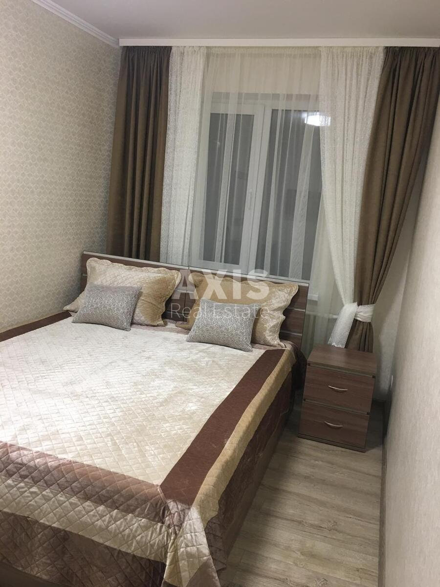 2k apartment pr-t Romana Shuhevicha 30А626131