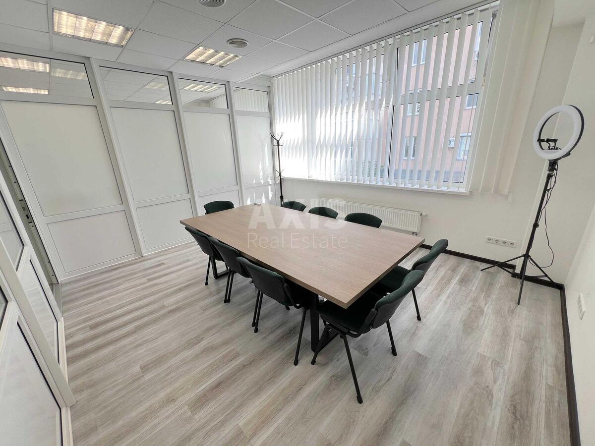 Office vul. Okipnoi' Rai'sy 4Б, 84m2572306