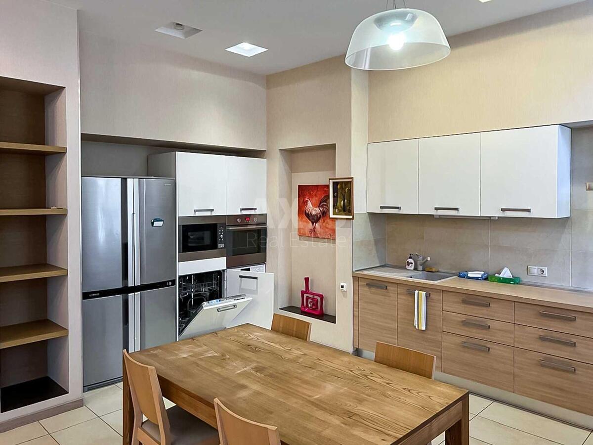 3k apartment vul. Gogolivs'ka 14