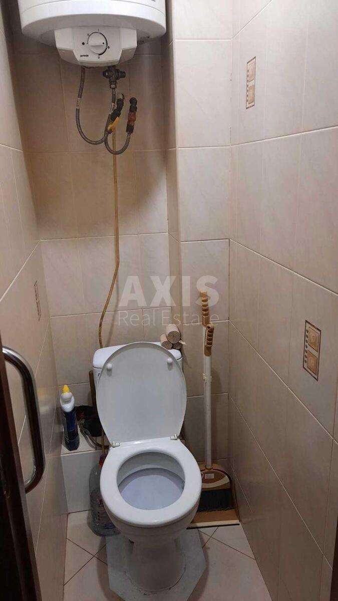3k apartment vul. Borshhagivs'ka 162