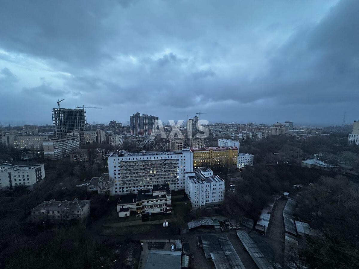 2к квартира ул. Ильенко Юрия 18Б5769610