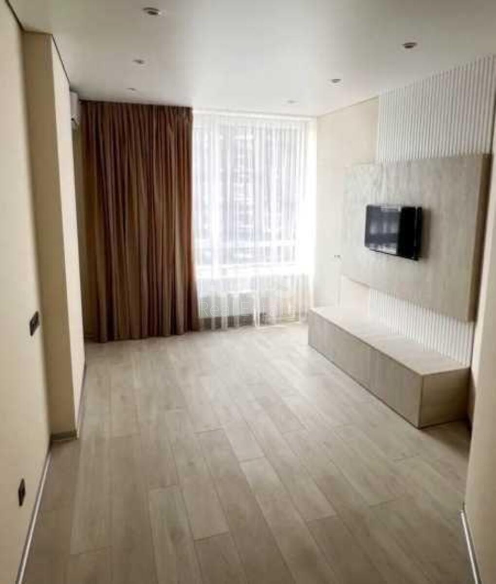 3k apartment nab. Dniprovs'ka 15Ж627462