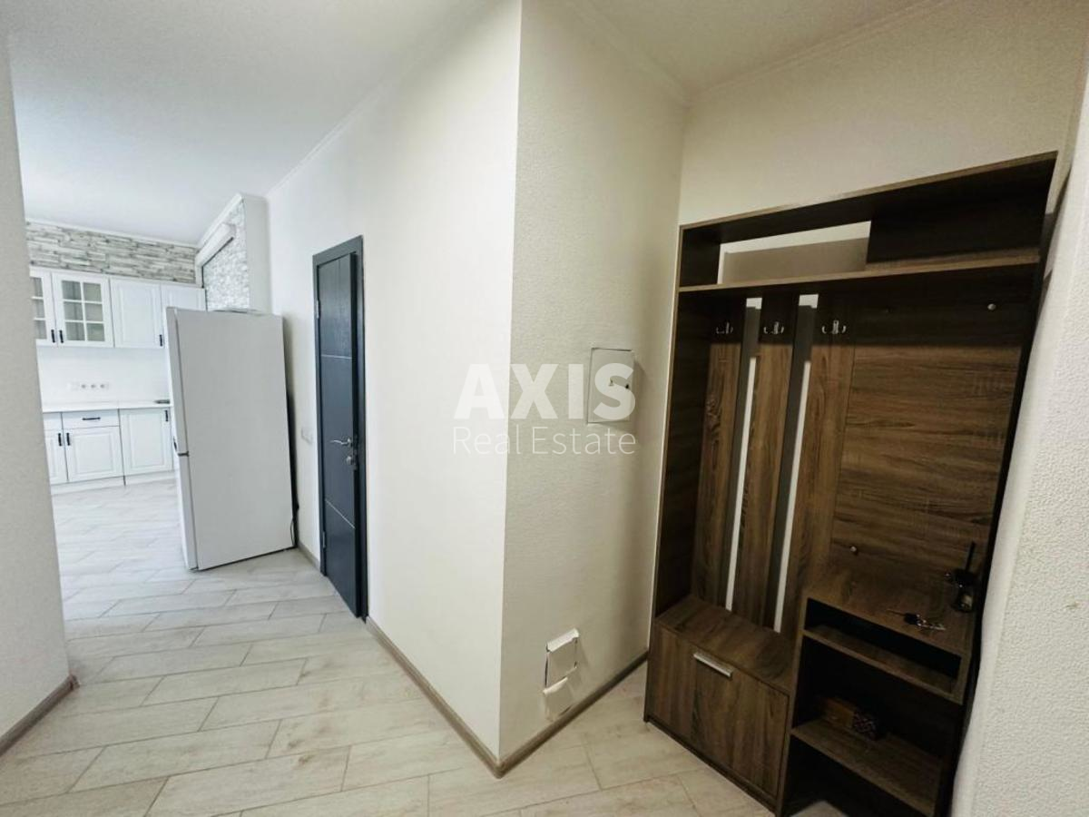 2k apartment vul. Ryz'ka 73г4
