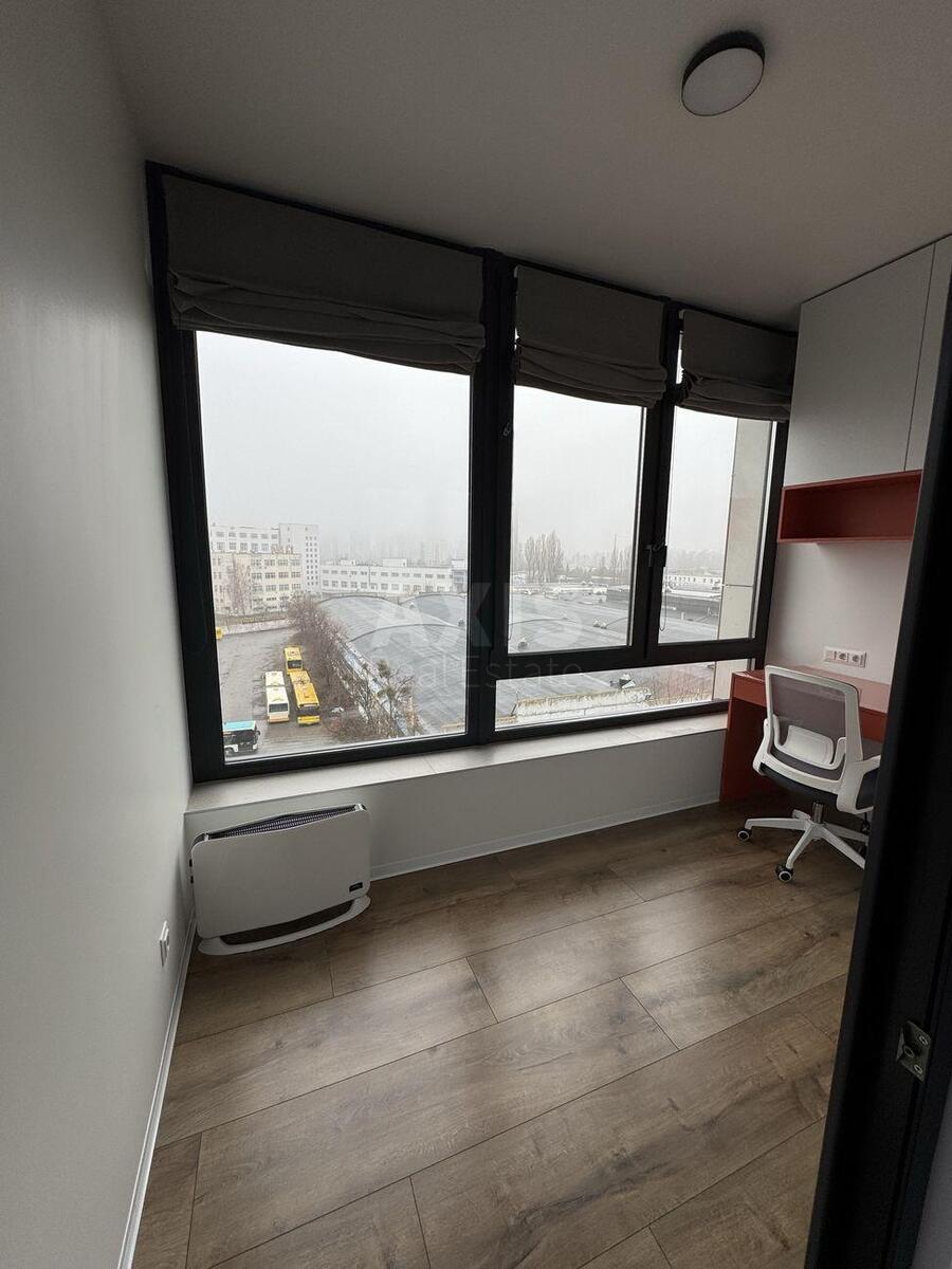2k apartment vul. Hohlovyh Sim'i' 85