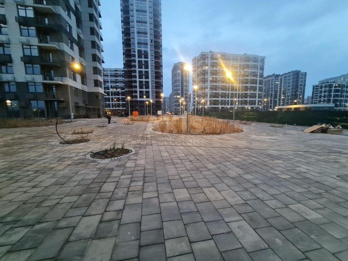 Trade object vul. Vsevoloda Zmijenka 34/21, 136m23