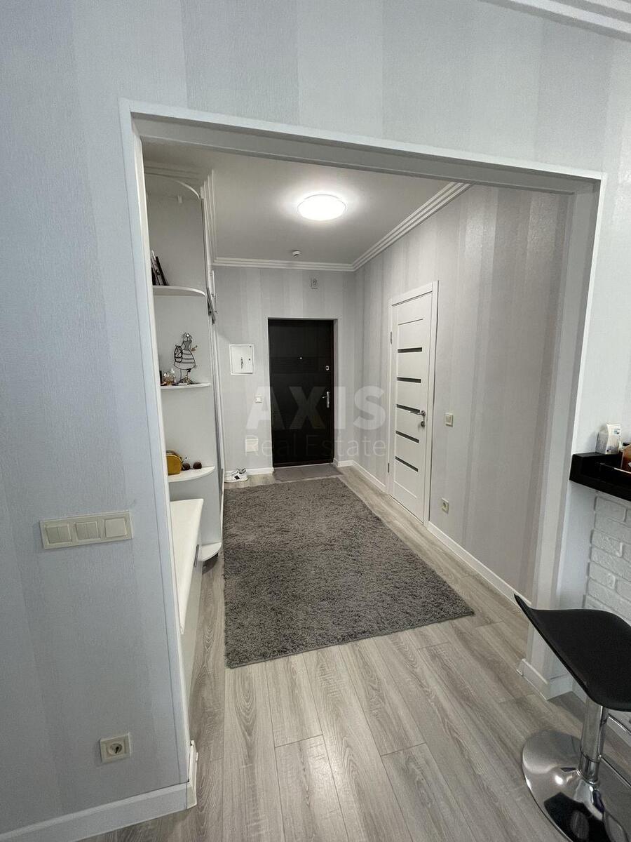 1к квартира ул. Семьи Кульженков 335903512