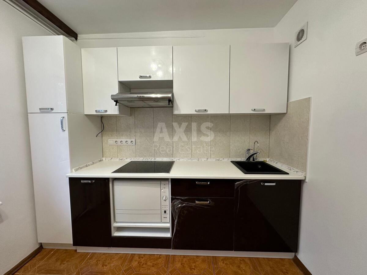 3k apartment vul. Zoologichna 6В0