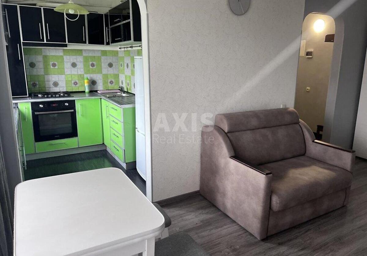 2k apartment vul. Krasnova Mykoly 80