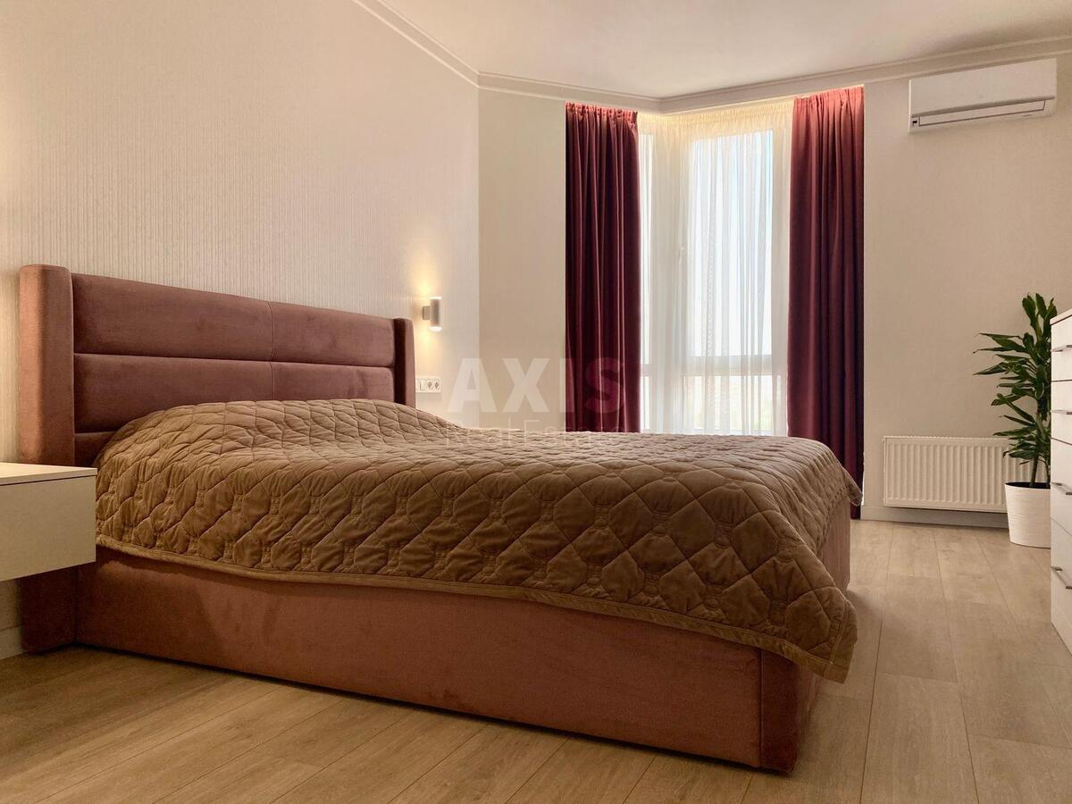 1k apartment vul. Glybochyc'ka 132