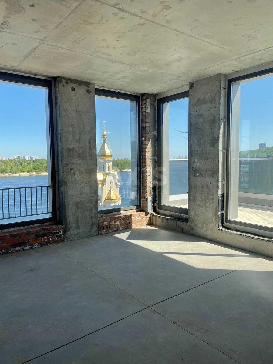 3k apartment vul. Naberezhno-Hreshhatyc'ka 211