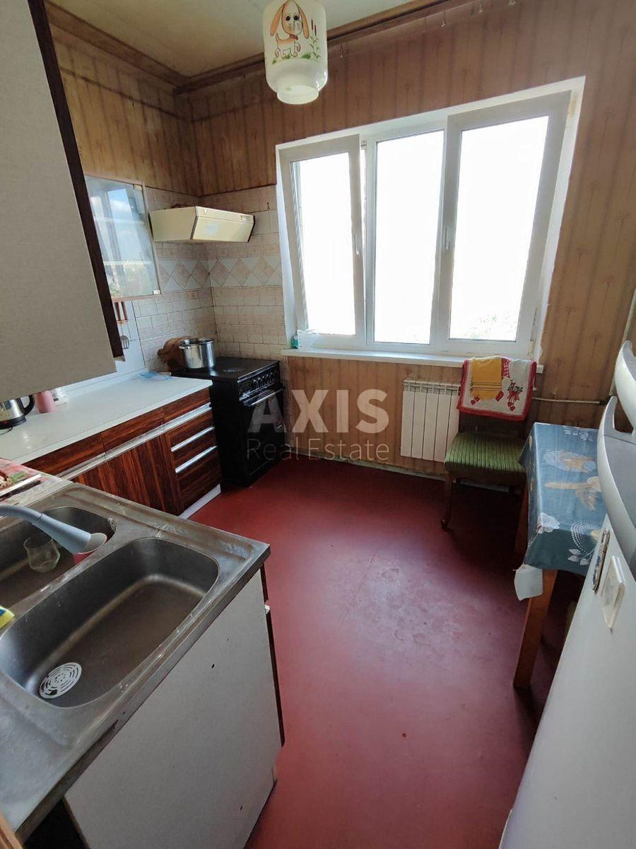 3k apartment vul. Revuc'kogo 18