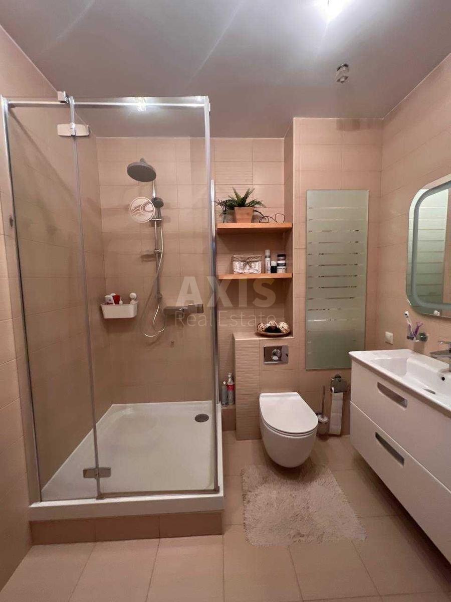 1k apartment pr-t Bazhana Mykoly 126